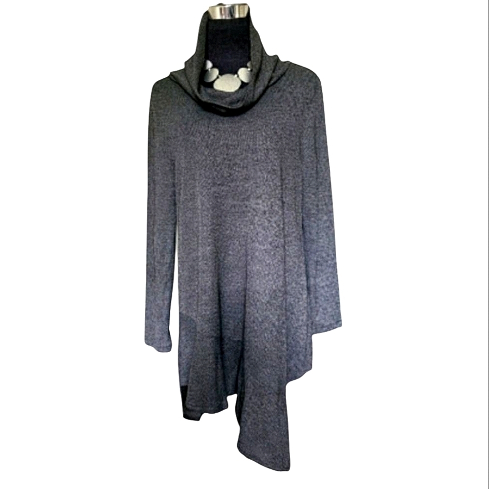 CREATION Grey Tunic TopWith Cowl Neck Size Small NWT
